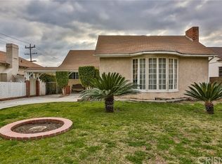 1718 W Kenneth Rd, Glendale, CA 91201