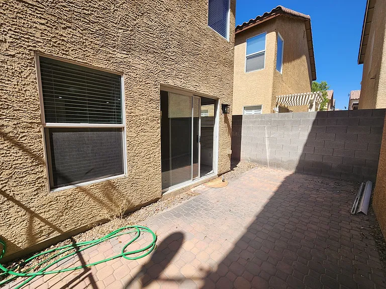10256 Franford Ct — Photo 42