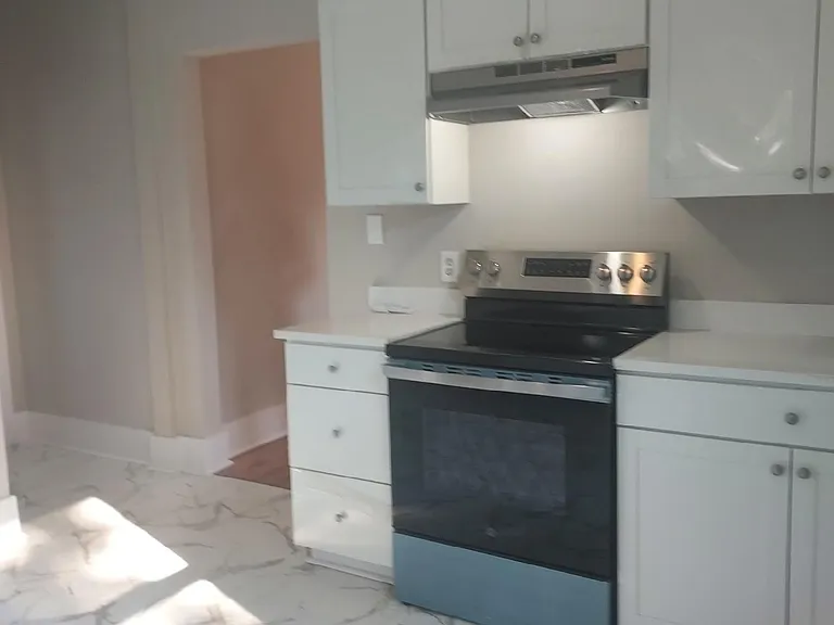 343 Main St — Photo 13