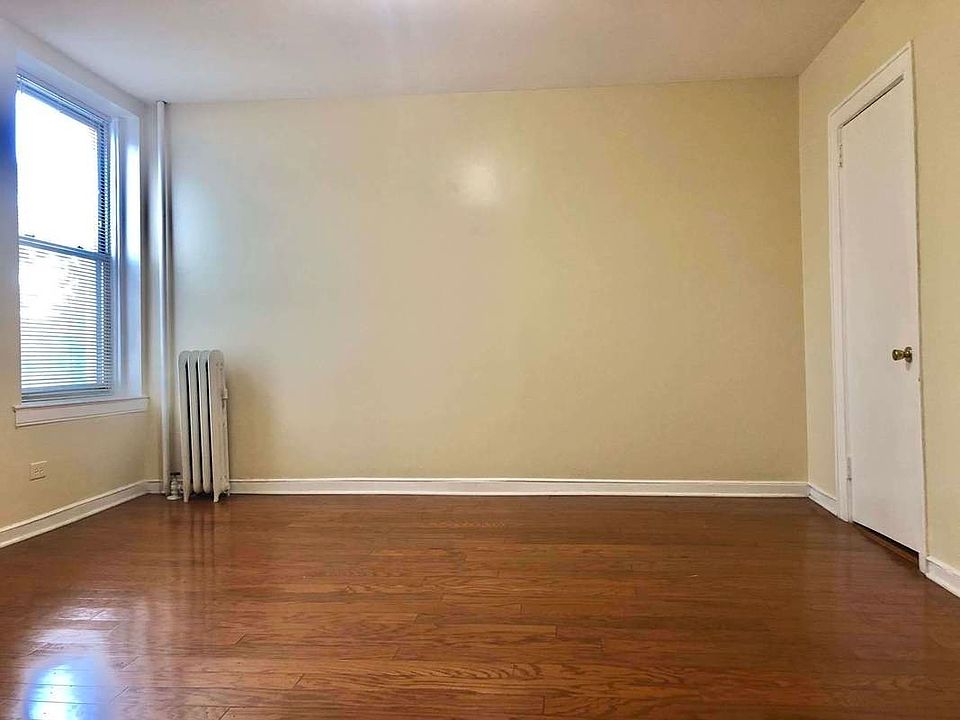 1st image of 24-40 29th St #2F