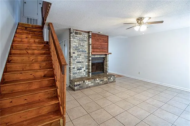 56 Brandon Hall Dr #C — Photo 5