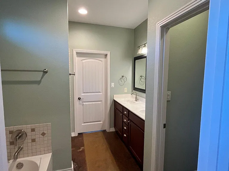 1604 Walnut Ave — Photo 15