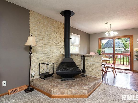5th image of 3207 S Hampton Dr