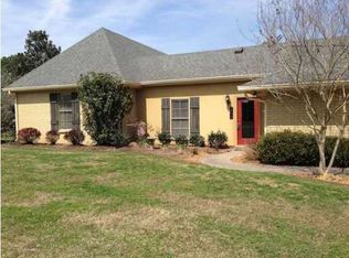 1114 Donnell Rd, Broussard, LA 70518