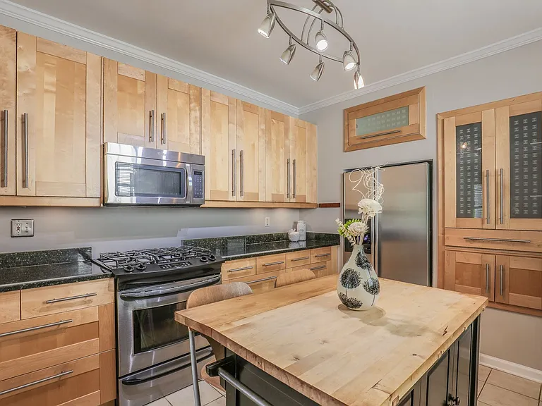 507 Boulevard Pl NE — Photo 11