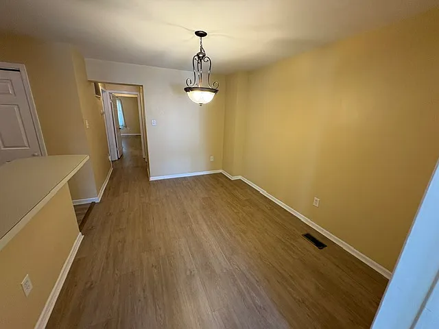 46 Burlington Ct — Photo 22