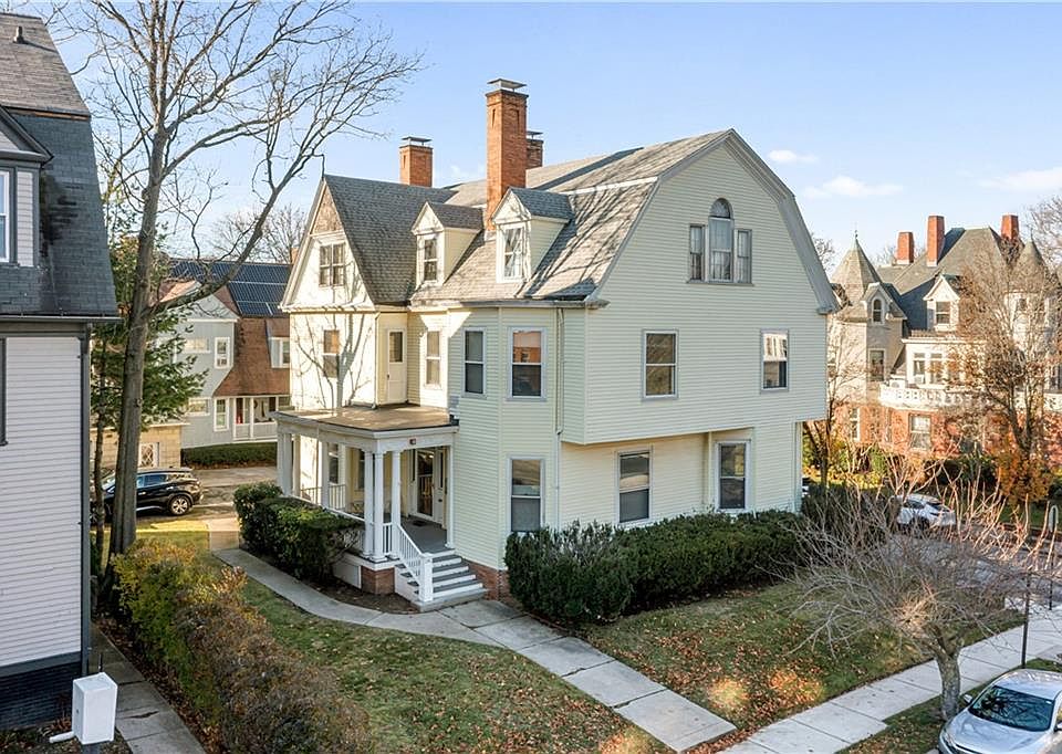 1st image of 242 Wayland Ave #2