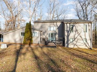 7702 McAllen Dr, Greensboro, NC 27409