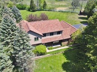 405 Hypoint Dr, Deer Park, IL
