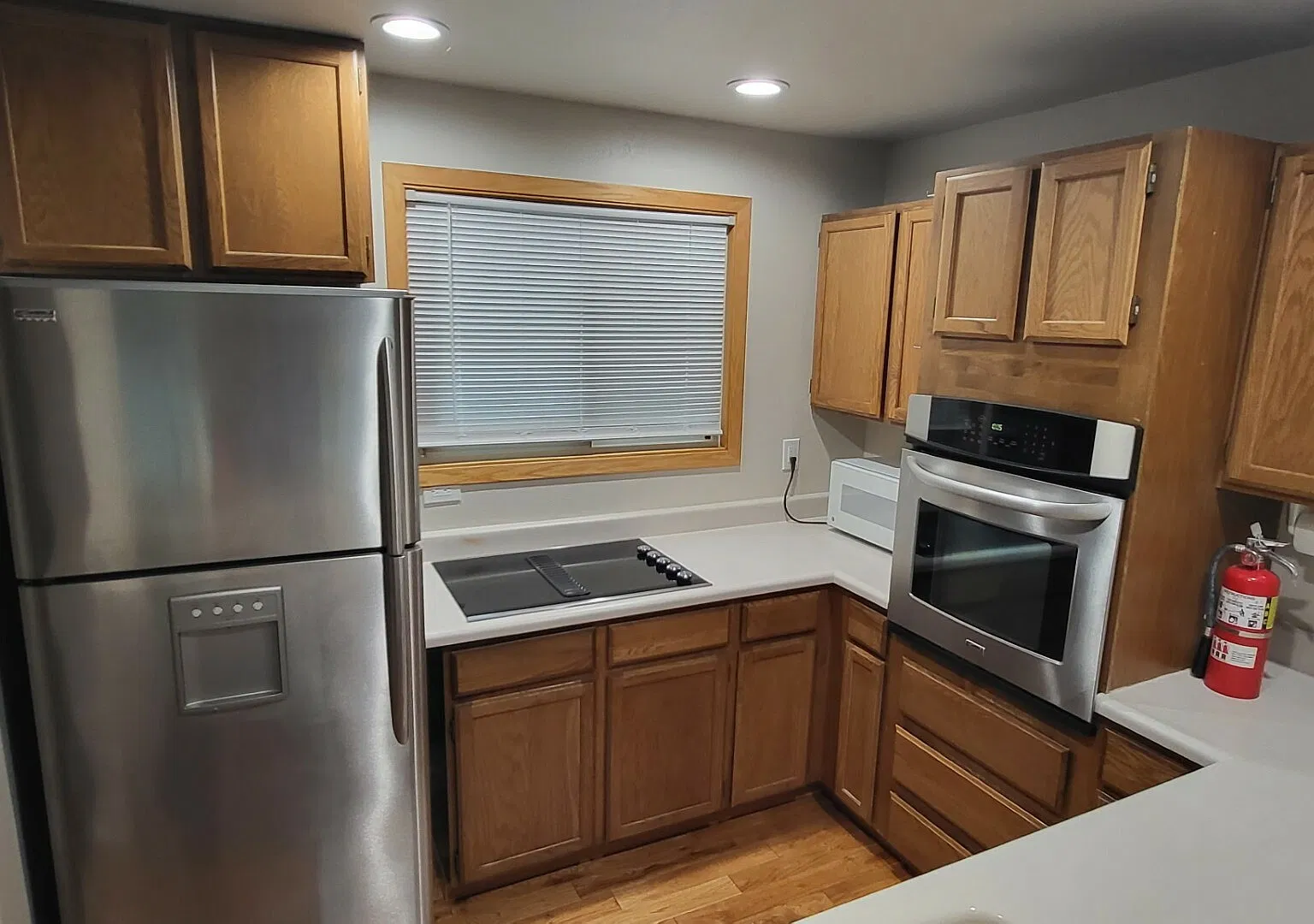 2 bed, 2.0 bath, 1600 sqft, $2,600 — Photo 4