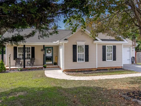 3100 Beeson Acres Rd, Winston Salem, NC 27105