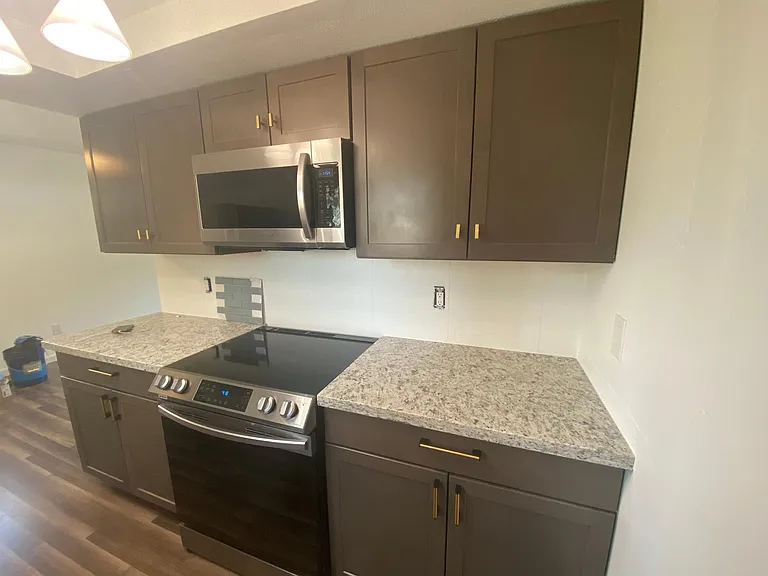 515 Fein Ave #3 — Photo 2