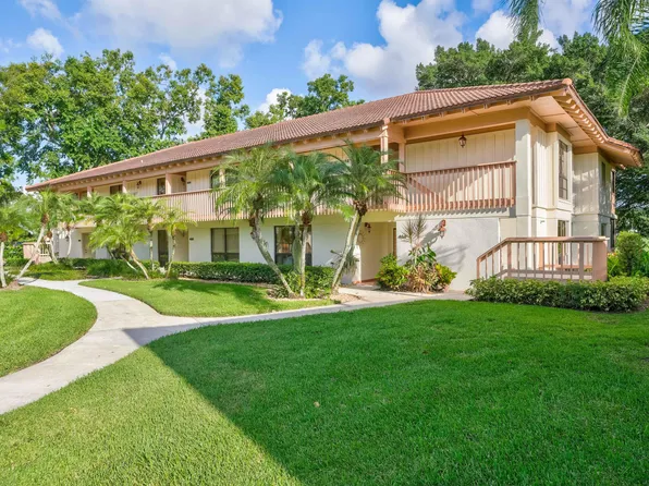 456 Brackenwood Lane S, Palm Beach Gardens, FL 33418