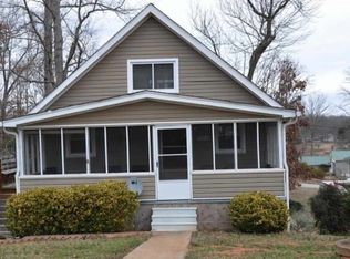 1203 Andersonville Rd, Townville, SC 29689