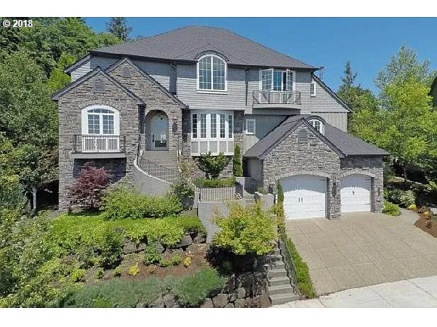 3822 NW Devoto Ln photo 1