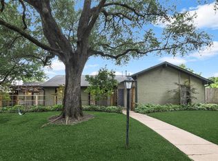 3945 Dalgreen Dr, Dallas, TX 75214