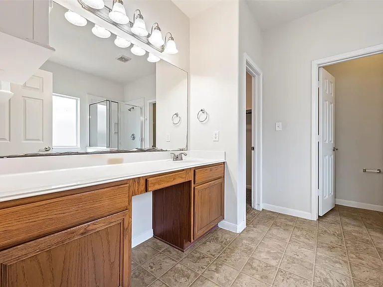 8618 E Highlands Xing — Photo 18