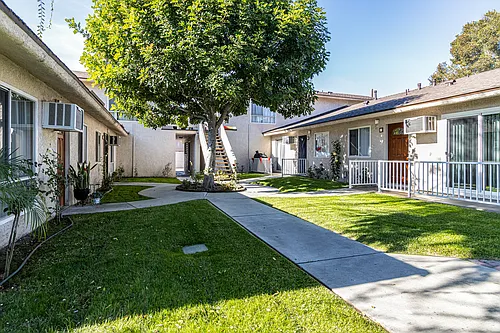 4040 Badillo Cir #64 Photo 1
