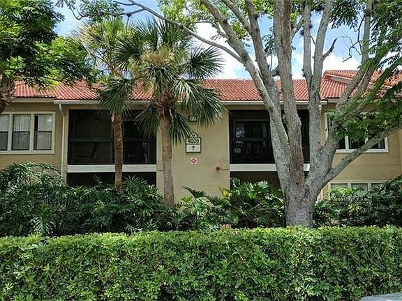 2nd image of 4028 Crockers Lake Blvd #7