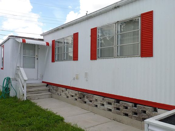 2nd image of 8933 CYPRESS Street