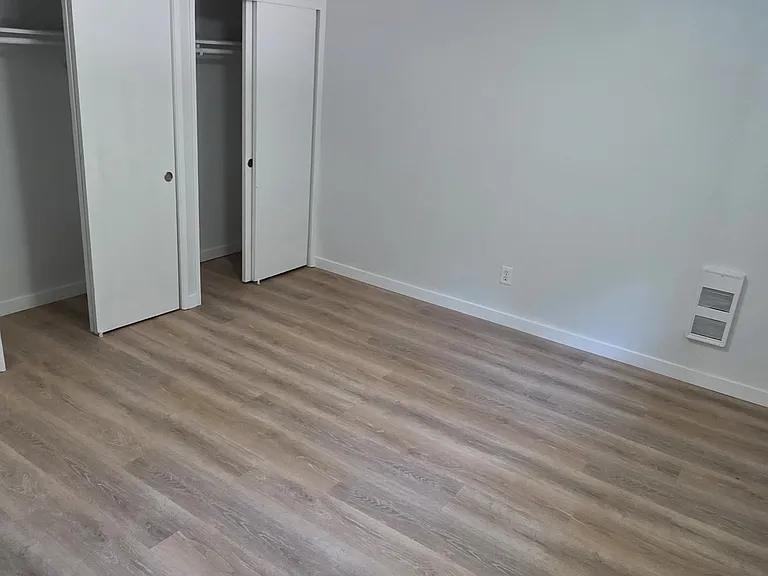 2027 Porta Ct NW — Photo 8