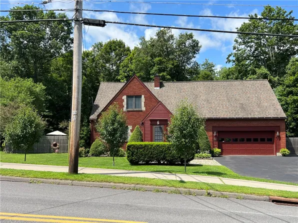 52 Union St, Sidney, NY 13838