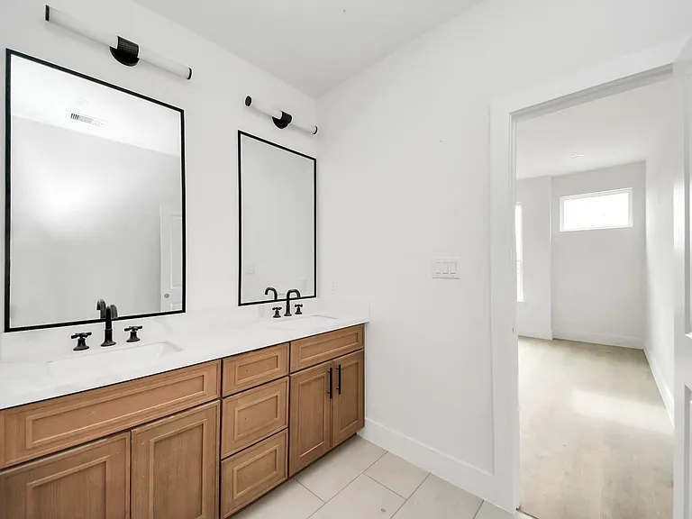8206 Colonial Ln #A — Photo 26