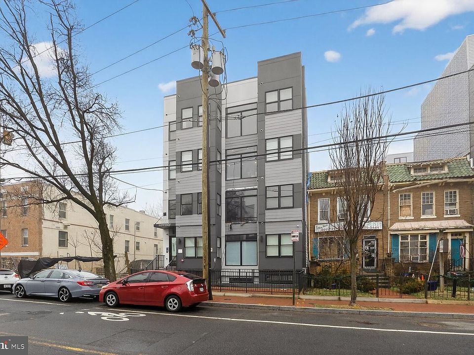 1st image of 927 Kennedy St NW #B02