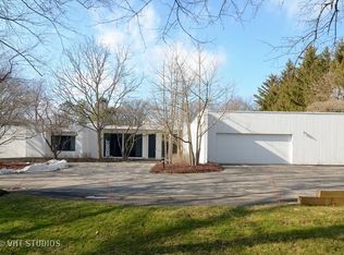250 White Oak Ln, Winnetka, IL 60093