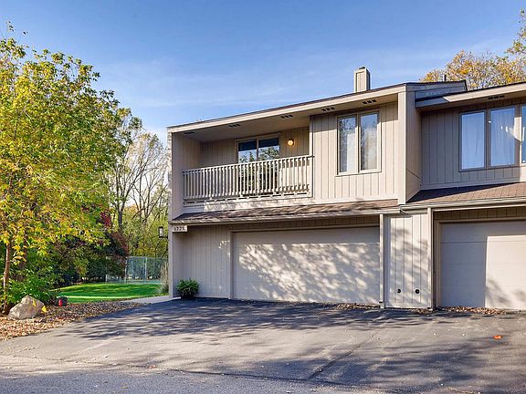 2nd image of 1777 Archer Ct N