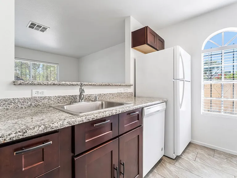 3683 Lucido Dr #24 — Photo 11