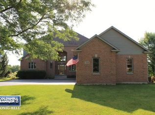 7218 Lone Oak Rd, Spring Grove, IL 60081