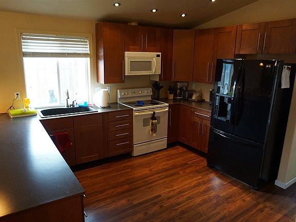5th image of 8904 Massey Dr