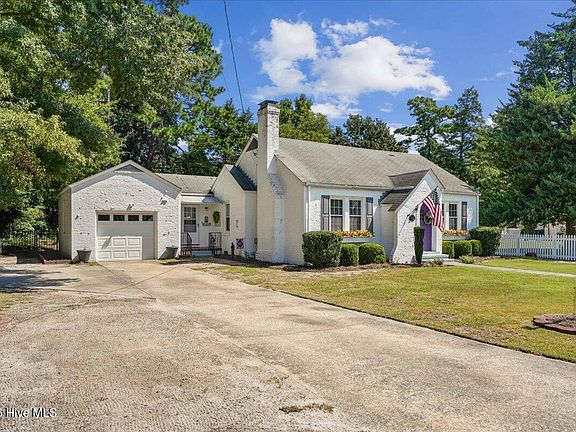 5th image of 1109 Beech Street