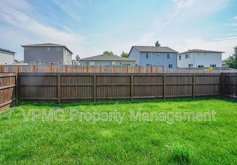 12501 NE 102nd Way — Photo 44