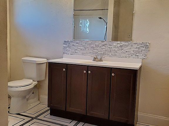 5th image of 311 W 83rd St