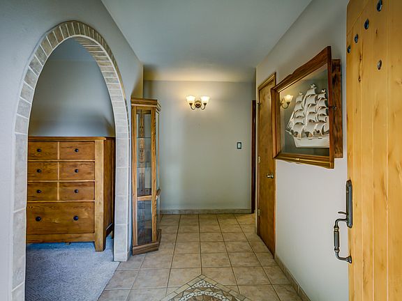 3rd image of 2440 Fairbanks Dr