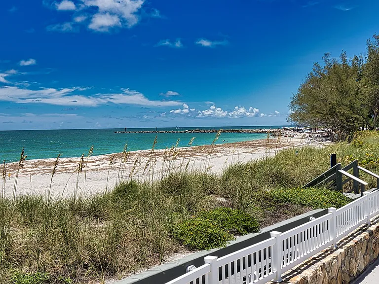 1555 Tarpon Center Dr #243 — Photo 2