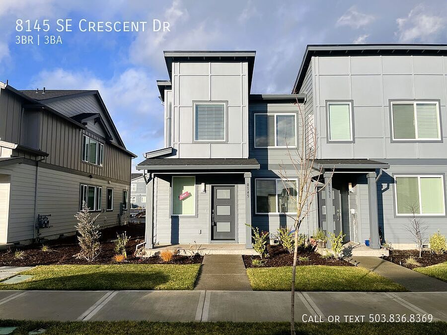 1st image of 8145 SE Crescent Dr
