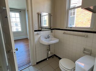 1106 W Grace St APT 10, Richmond, VA 23220