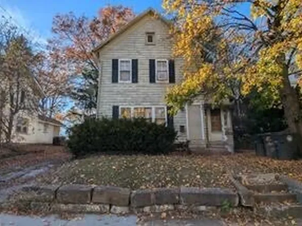 584 Sherman St, Akron, OH 44311