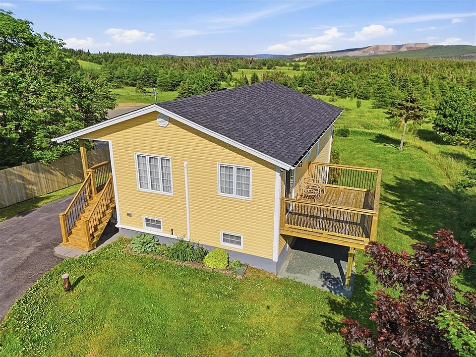 1st image of 106 Windsor Heights