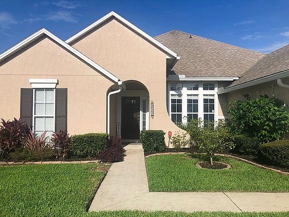 Superb curb appeal