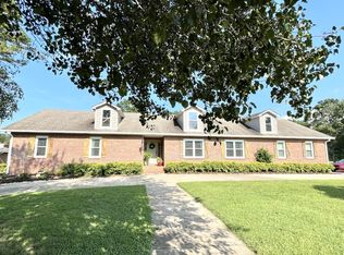 8990 Lake Carolyn Ln, Soddy Daisy, TN 37379