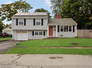 55 Budlong Ave, Warwick, RI 02888