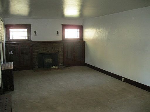 Unit Photo