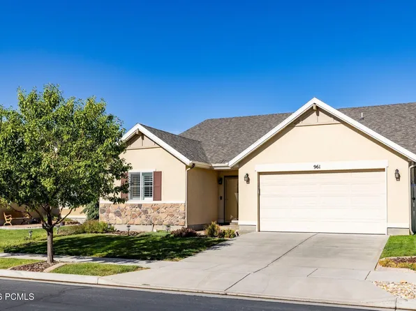 961 N Abbey Dr, North Salt Lake, UT 84054