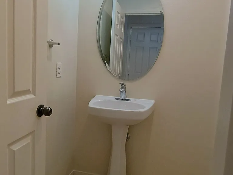 1777 Oconnor Ave — Photo 8
