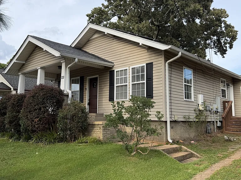 23 McAdoo Ave — Photo 3