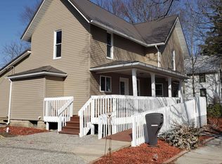 323 S Oak St, Albion, IN 46701